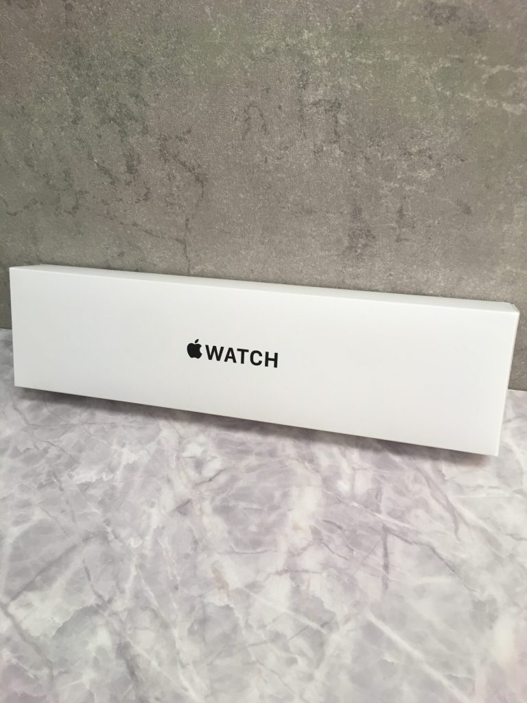 Apple Watch SE GPSモデル 44mm  MKQF3J/A