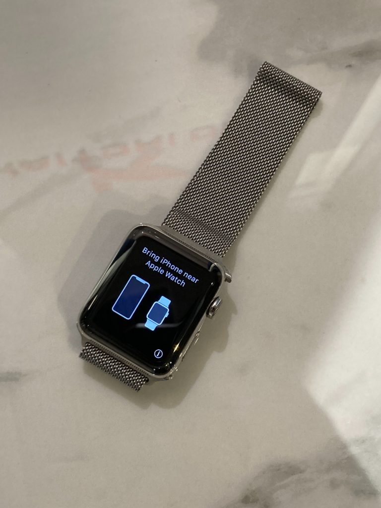 Apple Watch Series3 GPS+Cellularモデル 42mm MR1U2J/A