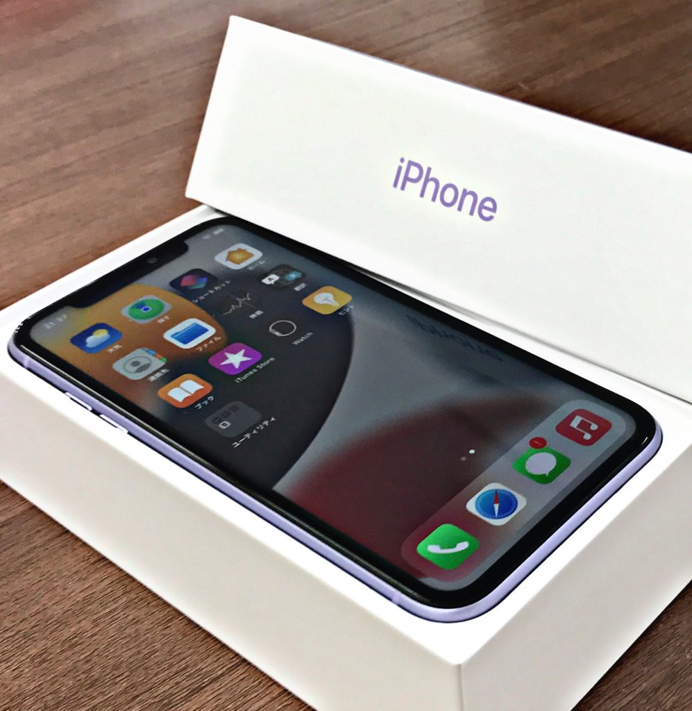 Apple docomo SIMロック解除済 iPhone 11 128GB パープル MWM52J/A