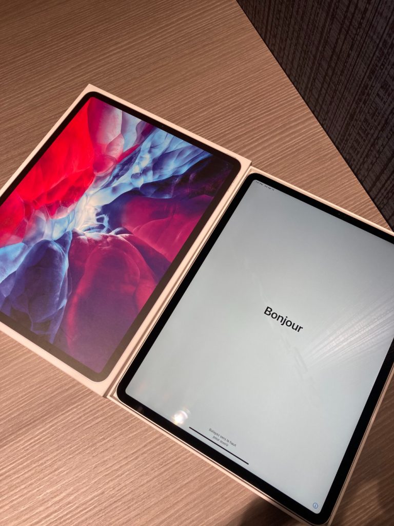 iPad Pro 12.9インチ (第4世代) Cellular 512GB シルバー MXF82J/A