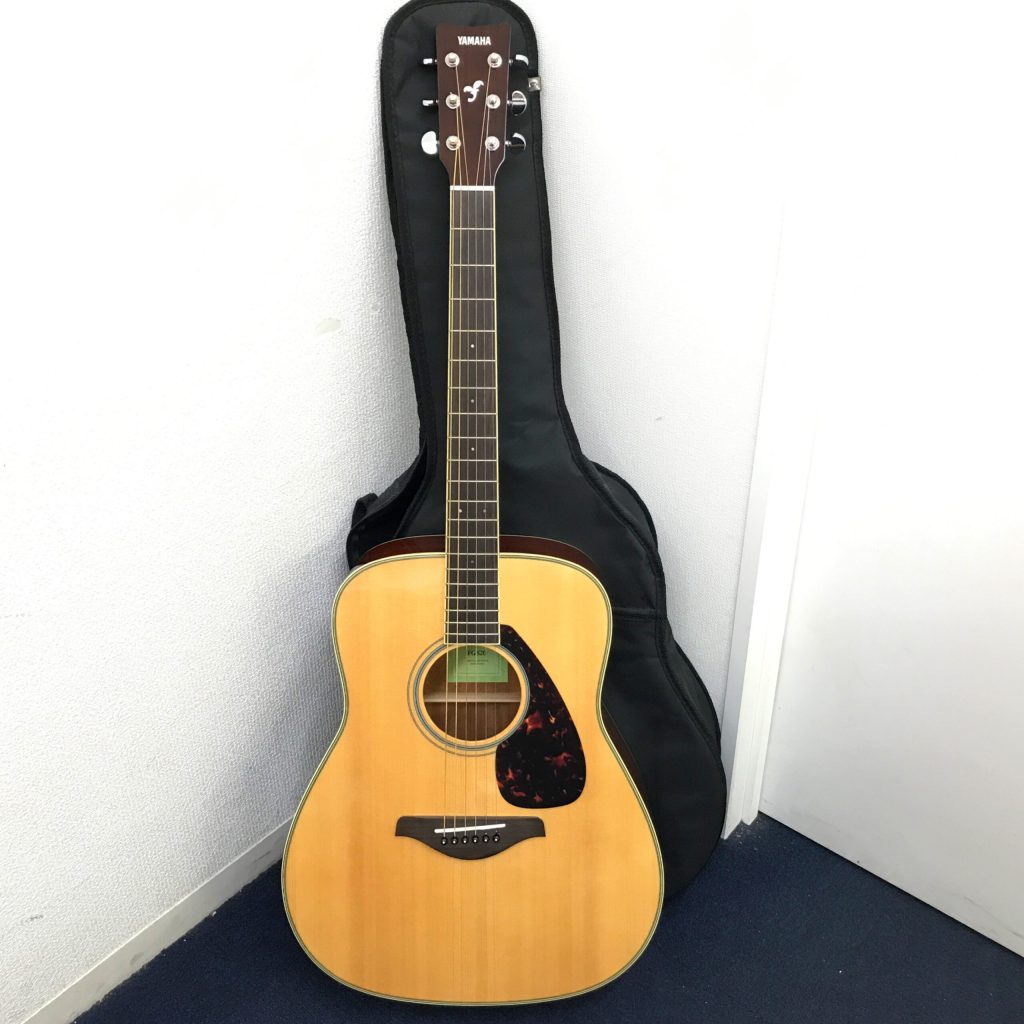 ヤマハ アコースティックギター FG820
