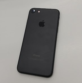 Softbank SIMロック解除済み iPhone7 32GB ブラック MNCE2J/A