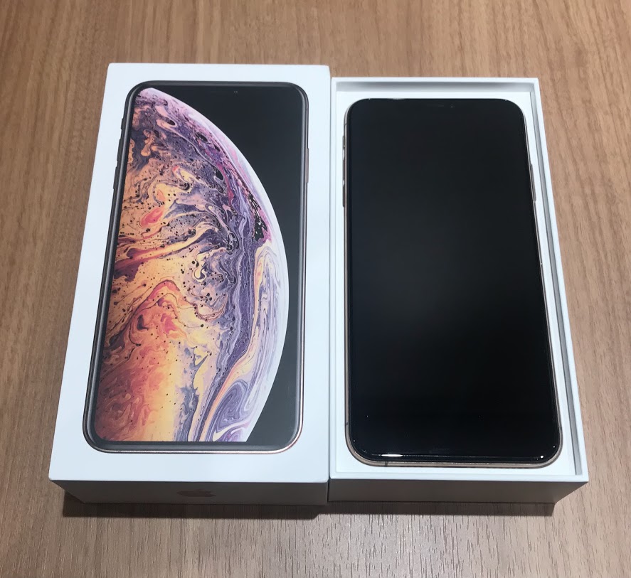 docomo/SIMロック解除済み iPhoneXSMax 256GB ゴールド MT6W2J/A