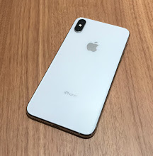 au SIMロック解除済み iPhoneXSMax 64GB シルバー MT6R2J/A