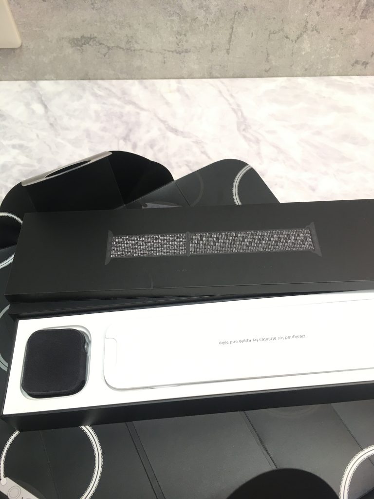 AppleWatch Series4 Nike+ 44mm GPS MU7J2J/A