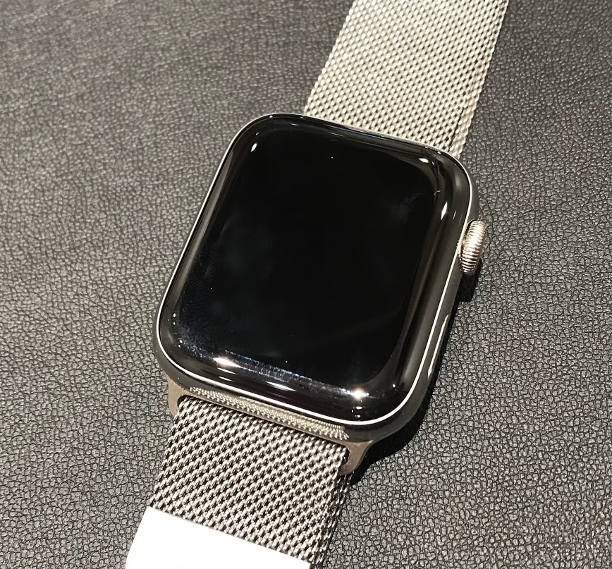 Apple Watch Series5 GPS+cellularモデル 44mm ミラネーゼループ MWWG2J/A