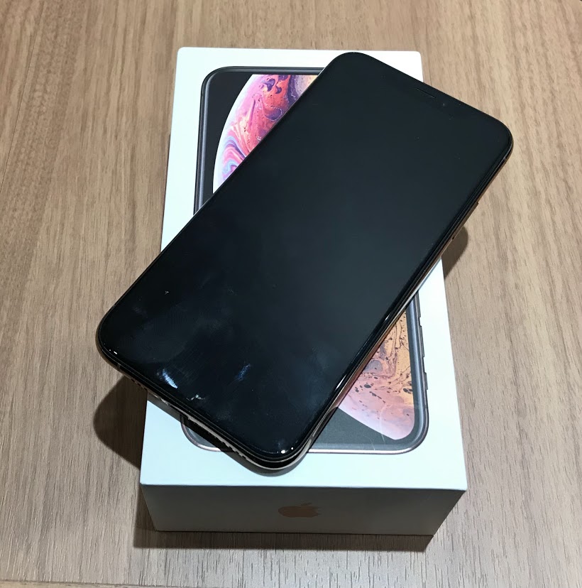 SIMロック解除(docomo) iPhoneXS 64GB ゴールド MTAY2J/A