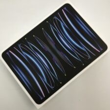 Apple iPad Pro 11inch 第4世代 Wi-Fiモデル 256GB シルバー MNXG3J/A