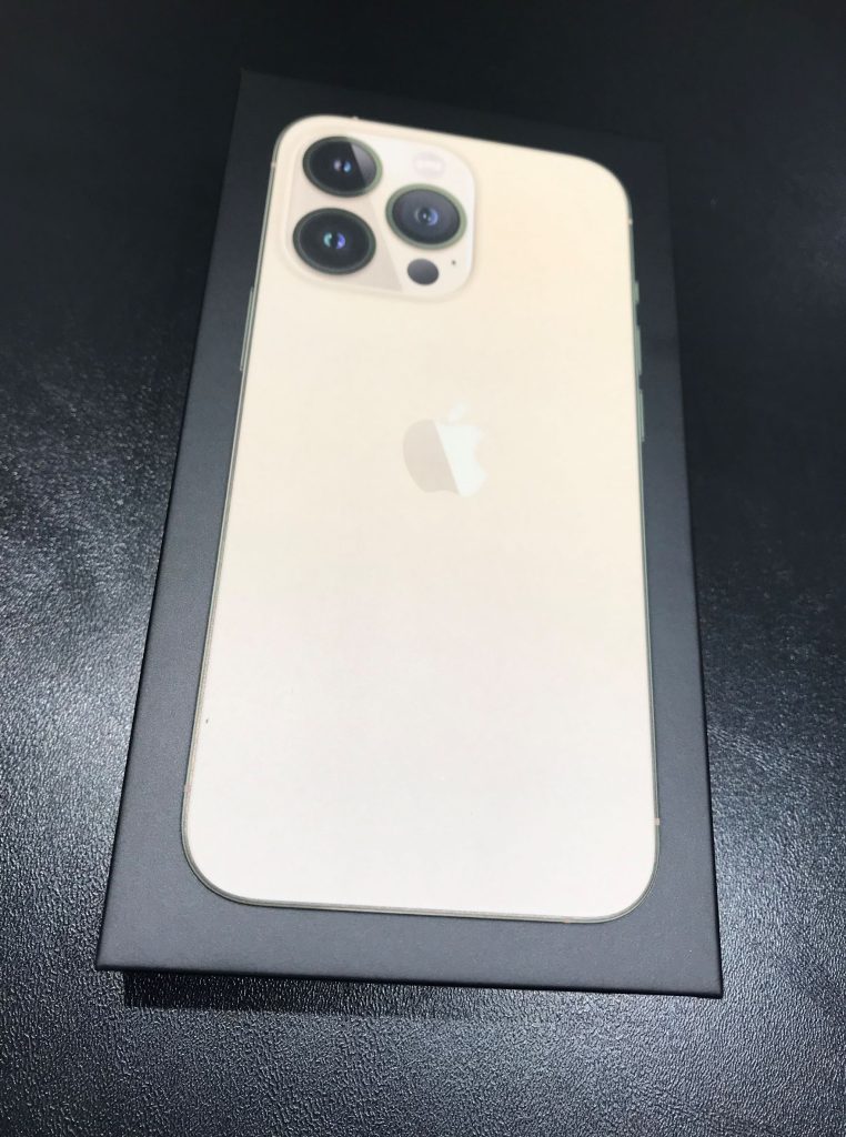 Apple 国内版SIMフリー iPhone13 Pro 128GB ゴールド MLUH3J/A