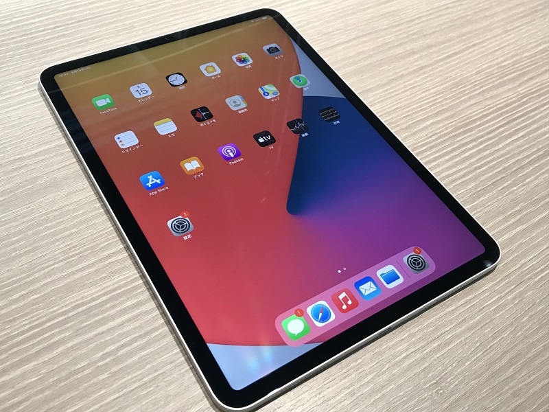 docomo SIMロック解除済み iPad Pro 11インチ（第1世代） Cellular 64GB シルバー MU0U2J/A