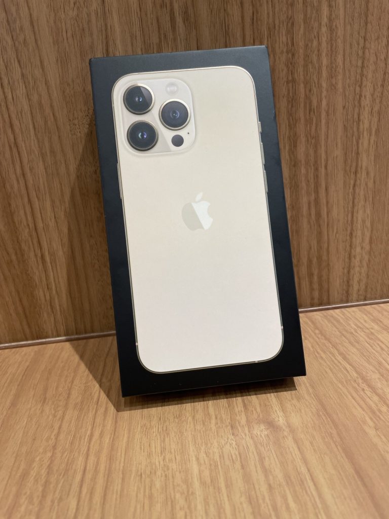 docomo/SIMロック解除 iPhone13Pro 128GB ゴールド MLUH3J/A