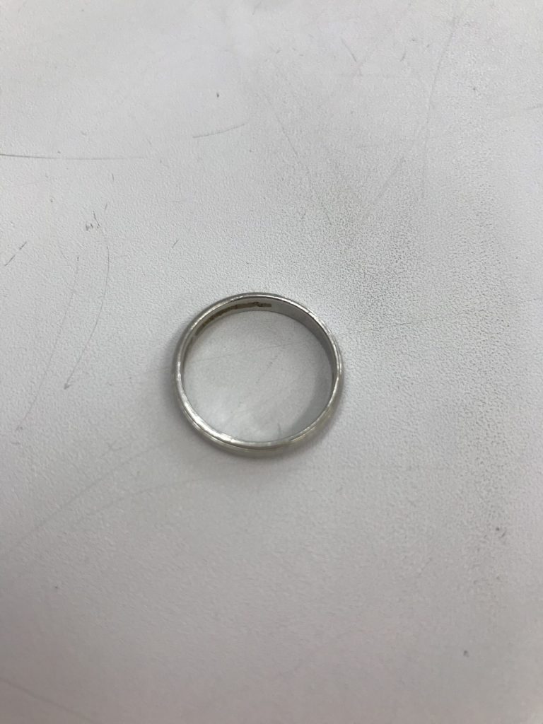 PT900 地金 4.2g
