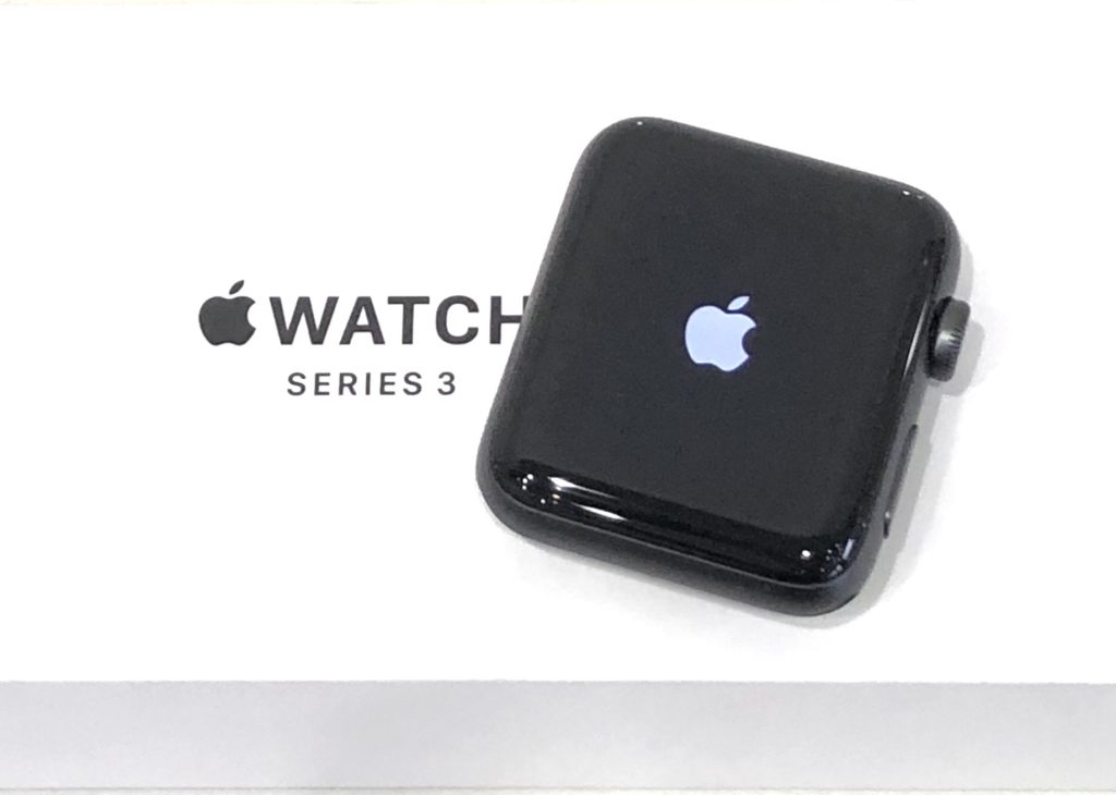 Apple Watch Series3 GPSモデル 42mm ブラックスポーツバンド MTF32J/A