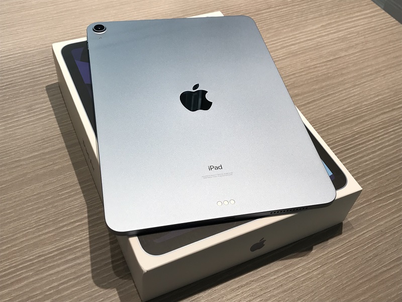 Apple iPad Air 第4世代 Wi-Fi 64GB スカイブルー MYFQ2J/A