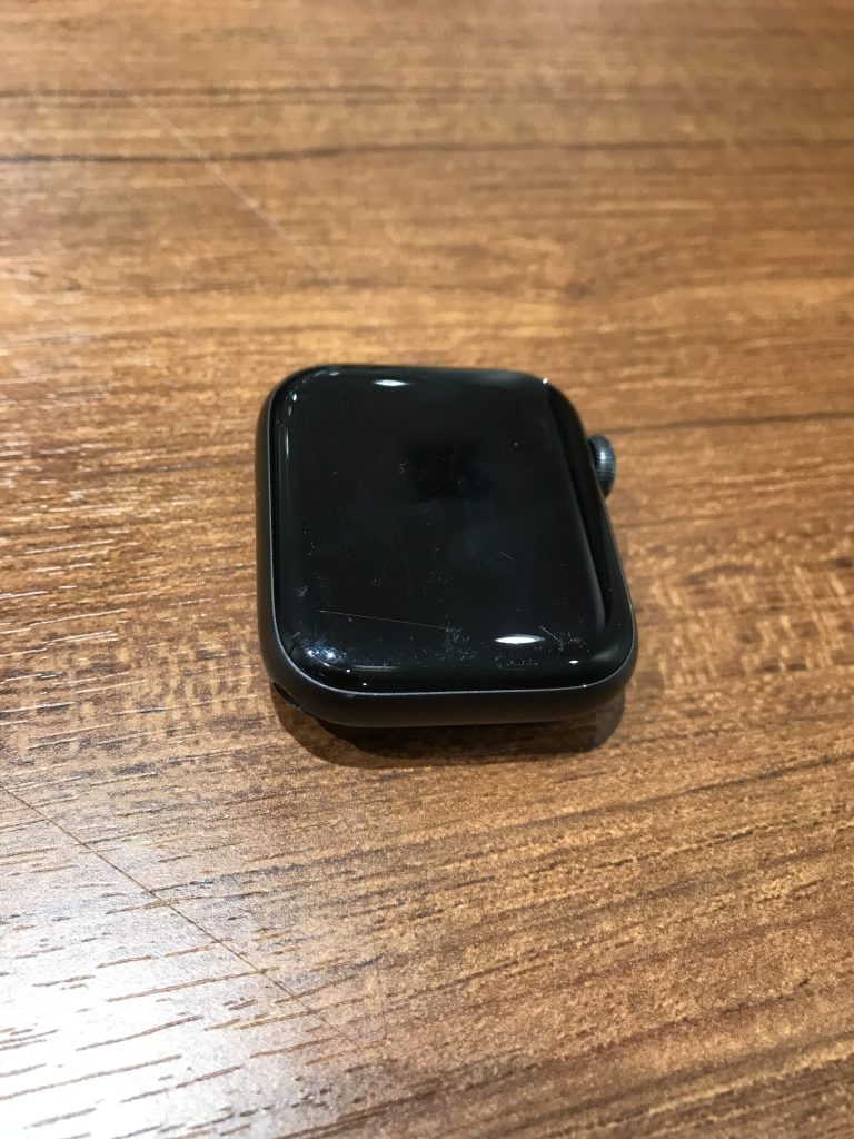 AppleWatch series4 44mm GPS スペースグレイアルミニウム MU6D2J/A