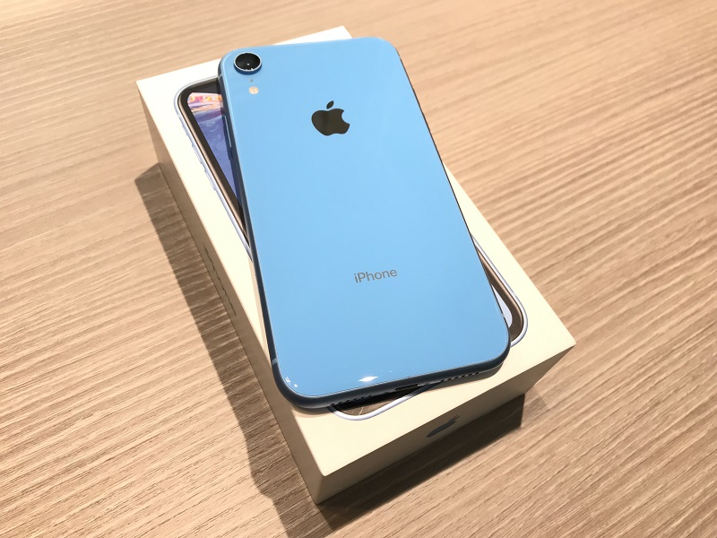 Softbank SIMロック解除済み iPhoneXR 64GB ブルー MT0E2J/A