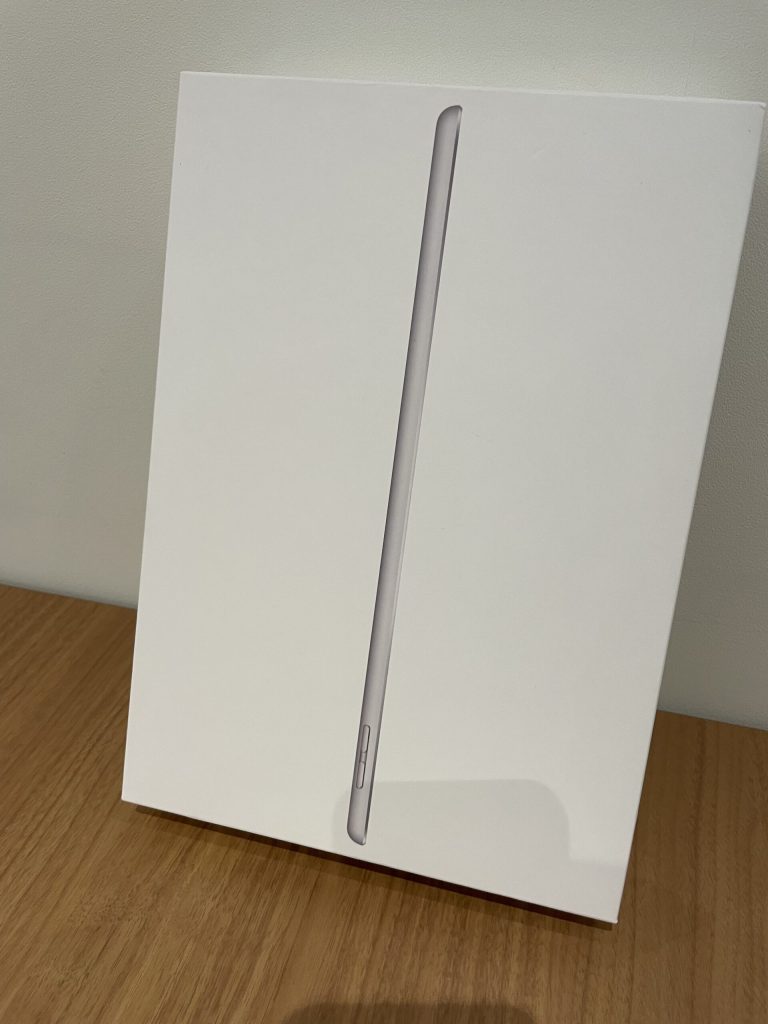 Softbank iPad 第7世代 32GB シルバー MW6C2J/A