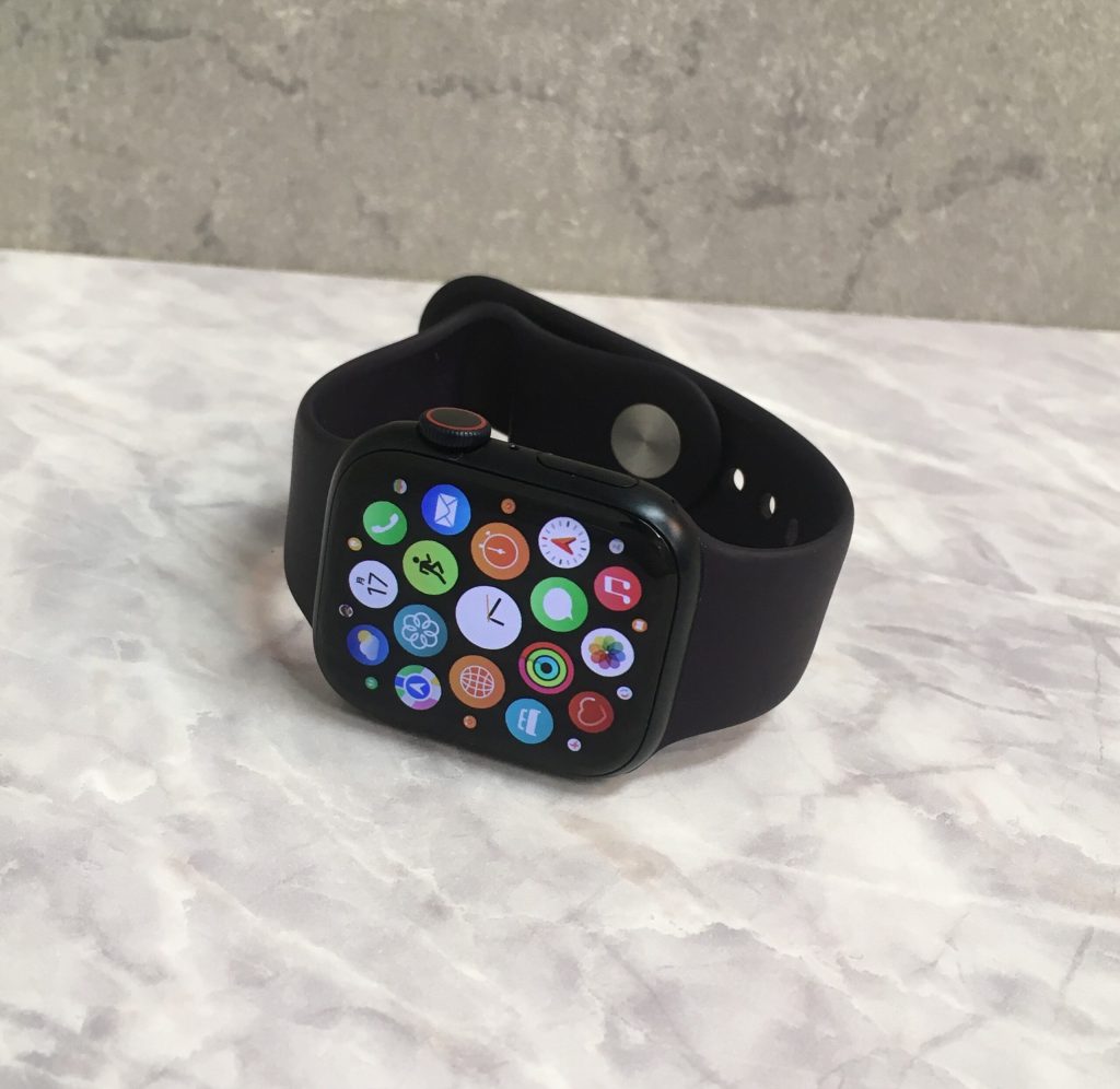 Apple Watch Series8【ヨーロッパ/アジア太平洋版】セルラー 41mm ミッドナイト MNLF3J/A