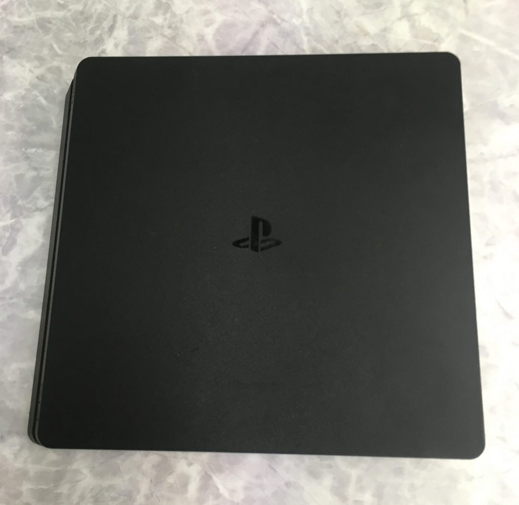 PlayStation4 ジェットブラック CUH-2000A