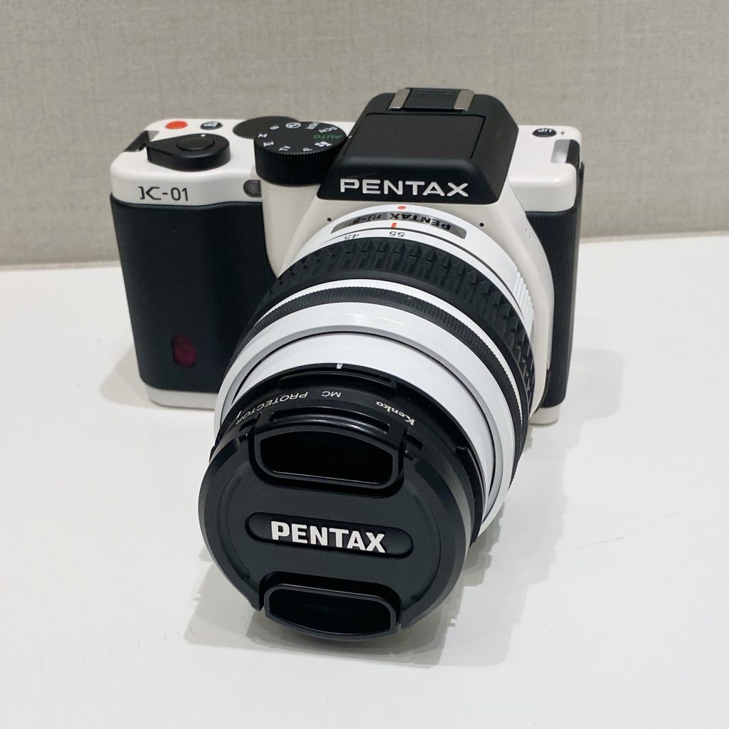 PENTAX/ペンタックス ミラーレス一眼カメラ K-01 レンズキット