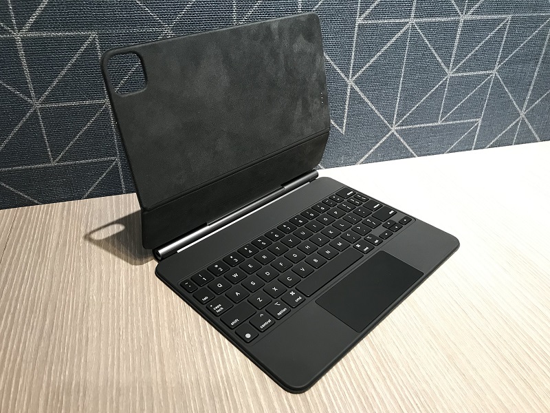 Apple iPad Air4/iPad Pro2 11インチ用 Magic Keyboard MXQT2LL/A