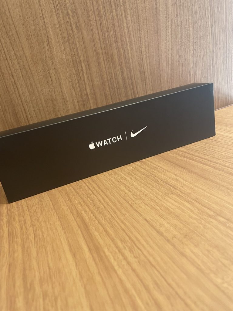 Apple Watch Nike Series7 GPSモデル 45mm MKNC3J/A