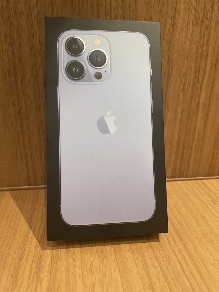 Softbank/SIMロック解除済 iPhone13Pro 256GB シエラブルー MLUU3J/A