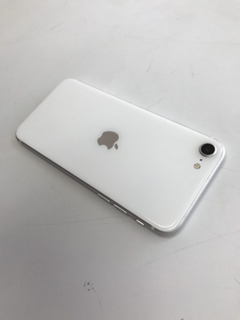 SIMロック解除(au) iPhoneSE2 128GB ホワイト MXD12J/A