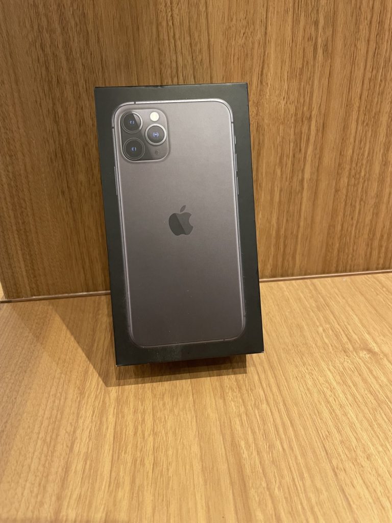 au/SIMロック解除済 iPhone11Pro 256GB スペースグレイ MWC72J/A