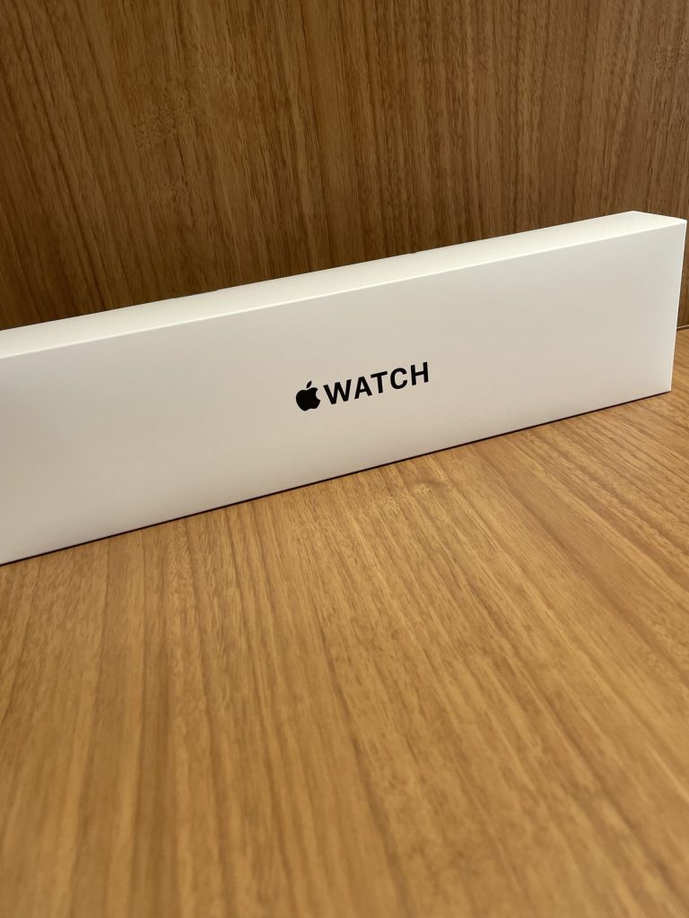 Apple Watch SE 第2世代 GPSモデル 44mm MNLD3J/A