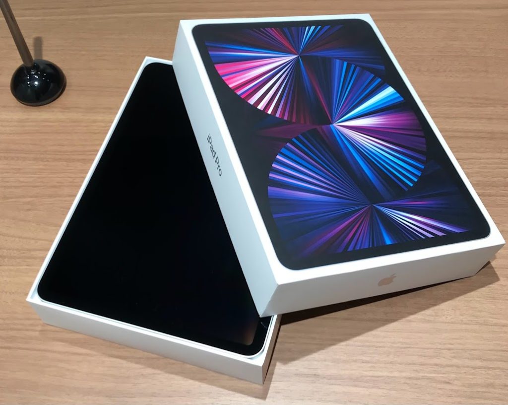 Apple iPad Pro 11インチ 第3世代 Wi-Fiモデル 128GB シルバー デモ機 3HQ3J/A