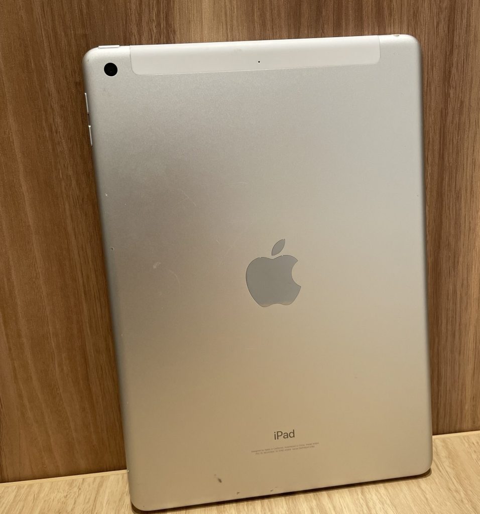 iPad 第6世代 Cellular 128GB シルバー MR732J/A