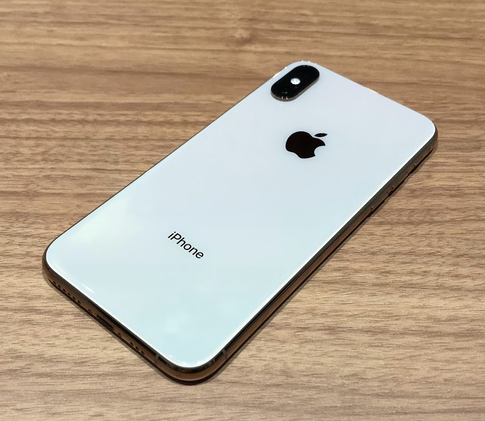 au SIMロック解除済み iPhoneXS 64GB ゴールド MTAY2J/A