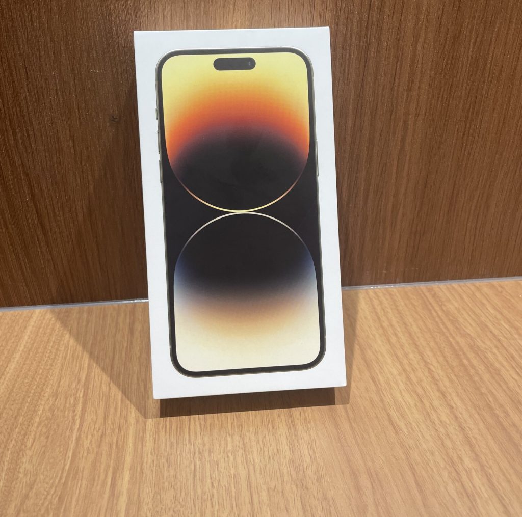 SIMロック解除(au) iPhone14ProMAX 256GB ゴールド MQ9D3J/A