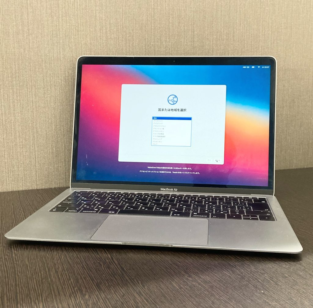 Apple MacBook Air 13インチ 256GB スペースグレイ Late 2018 MRE92J/A