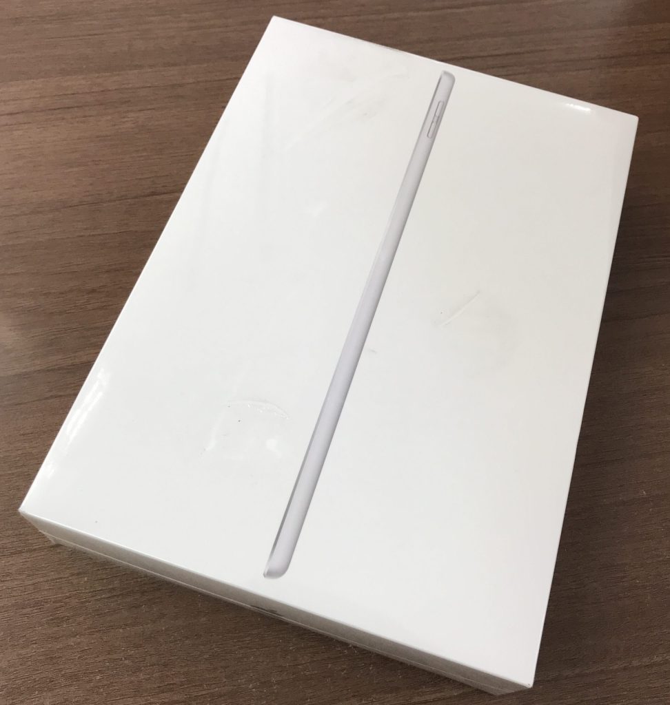 Apple iPad 10.2インチ 第9世代 Wi-Fi 256GB MK2P3J/A