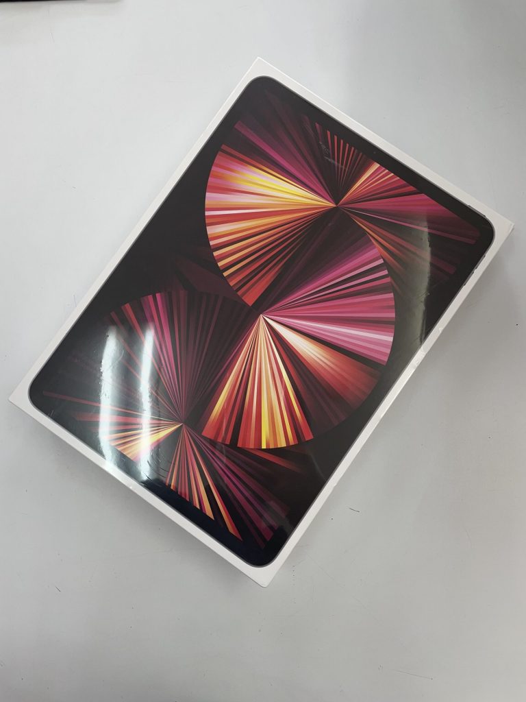 iPad Pro 11インチ 第3世代 Wi-Fiモデル 256GB スペースグレイ MHQU3J/A