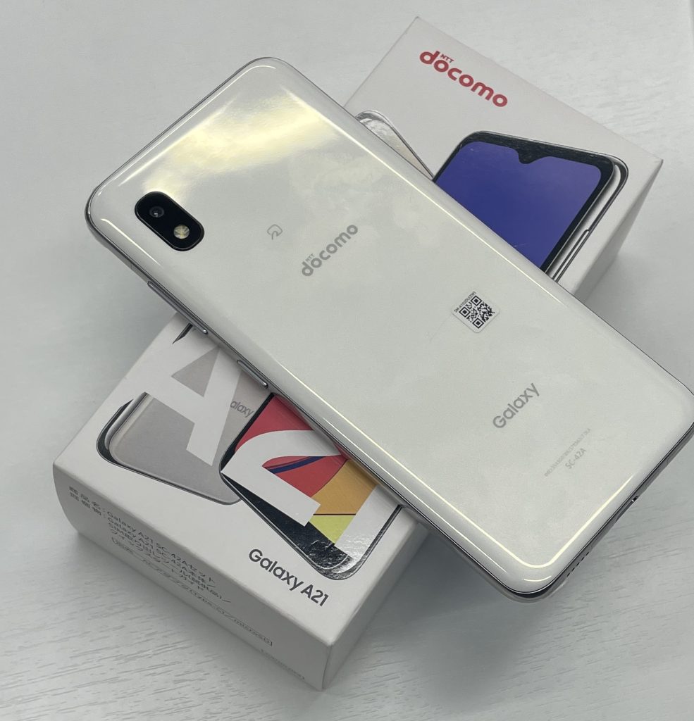 SIMロック解除(docomo) SAMSUNG Galaxy A21 3GB 64GB ホワイト SC-42A