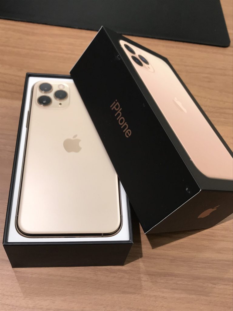 Softbank(SIMロック解除) iPhone11Pro 64GB ゴールド MWC52J/A