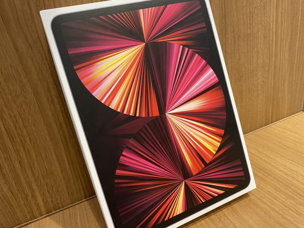 Softbank版 iPad Pro 11インチ 第3世代 128GB スペースグレイ MHW53J/A