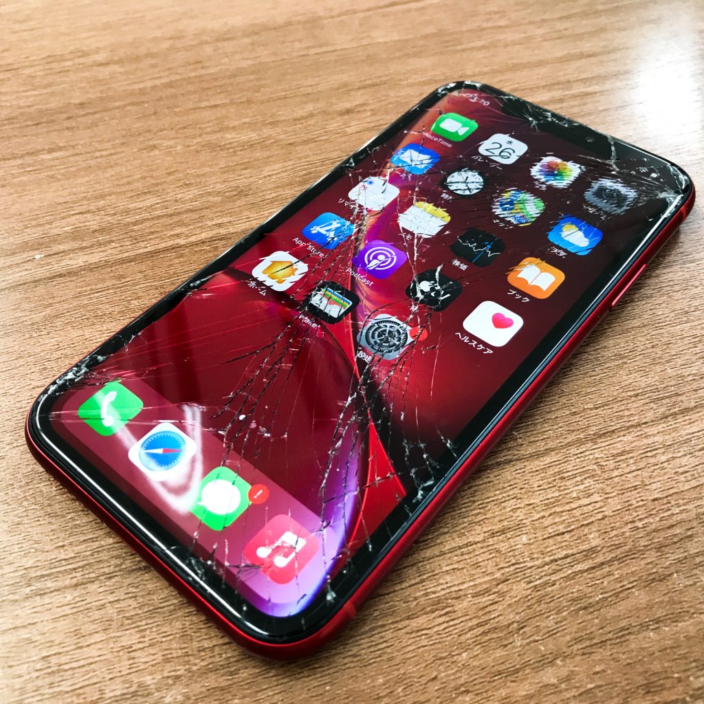 Apple docomo SIMロック解除済 iPhone XR 64GB (PRODUCT)RED MT062J/A 画面割れ