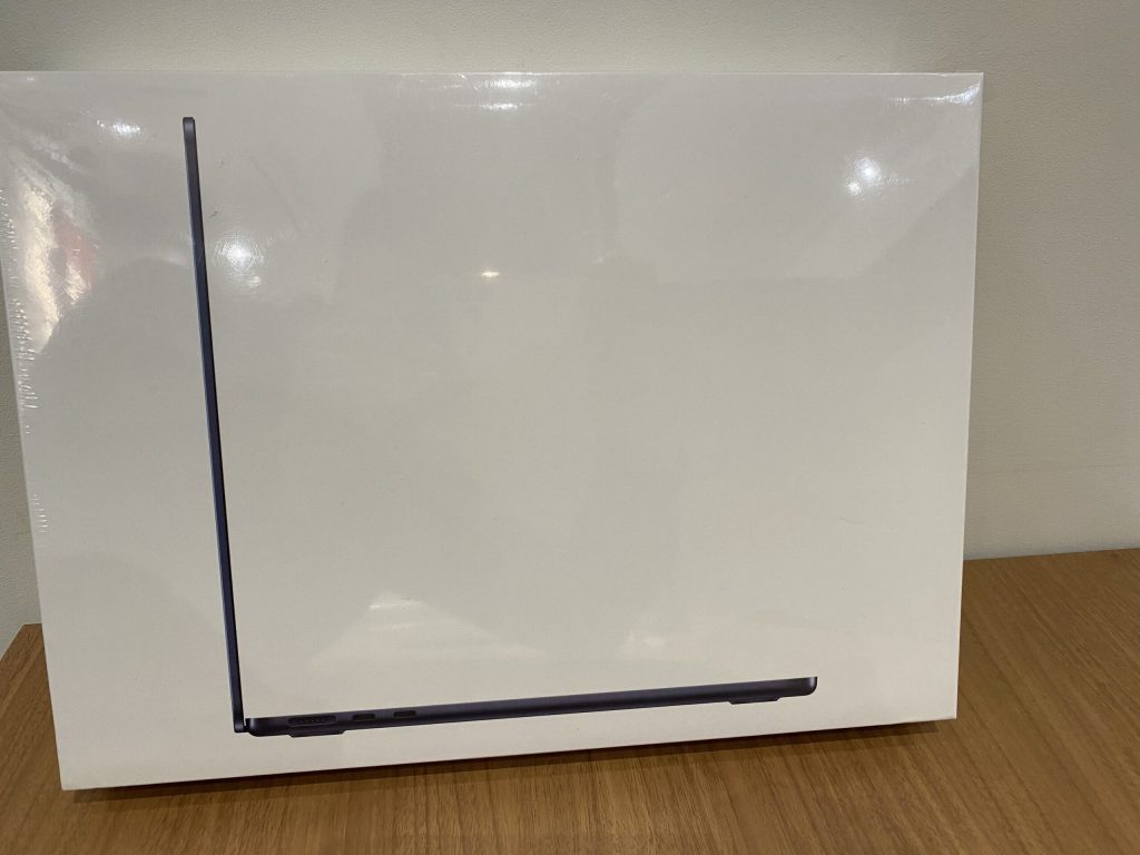 Apple MacBook Air Liquid Retinaディスプレイ 13.6 MLY43J/A