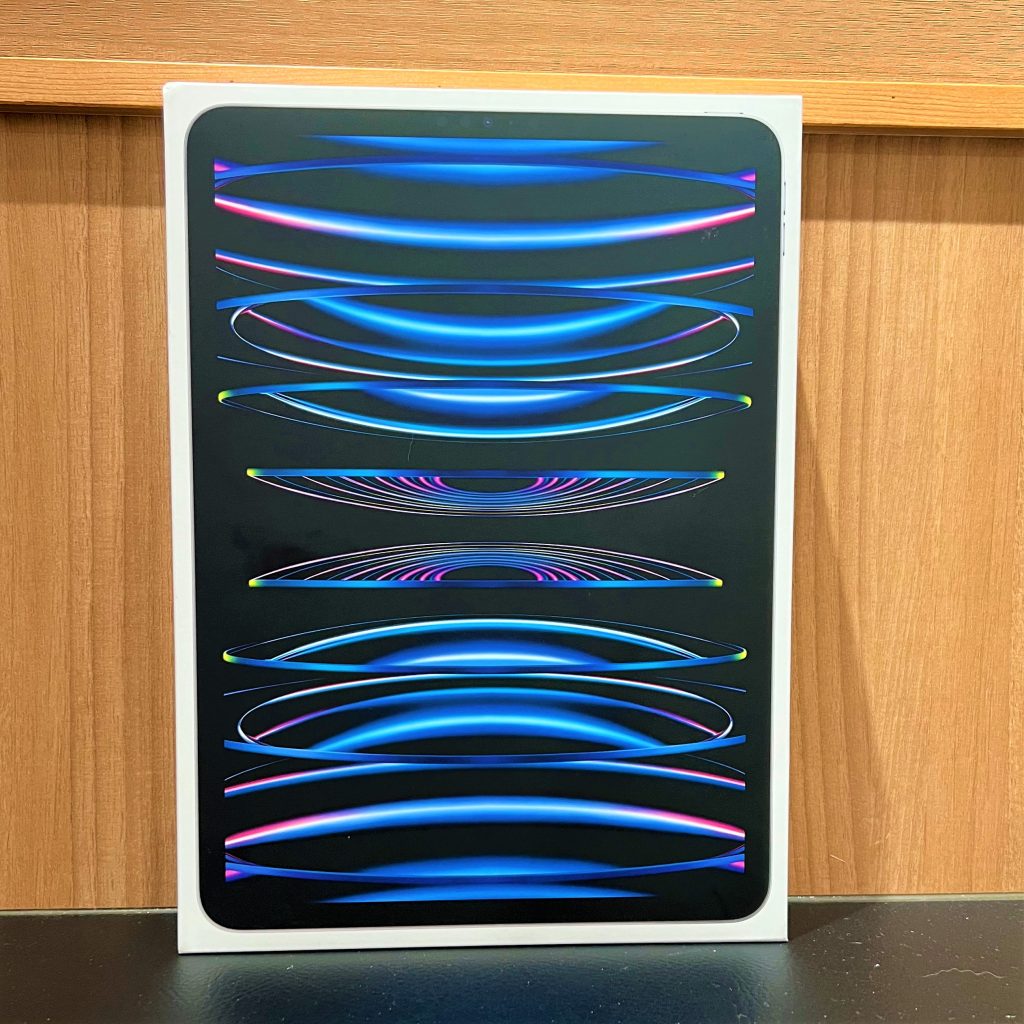 iPad Pro 11インチ 第4世代 Wi-Fi 128GB スペースグレイ MNXD3J/A