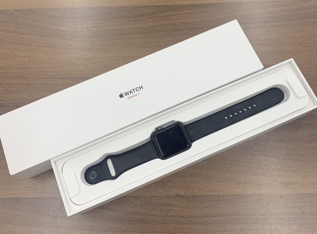 Apple Watch Series3 GPS+Cellularモデル 42mm MQKN2J/A