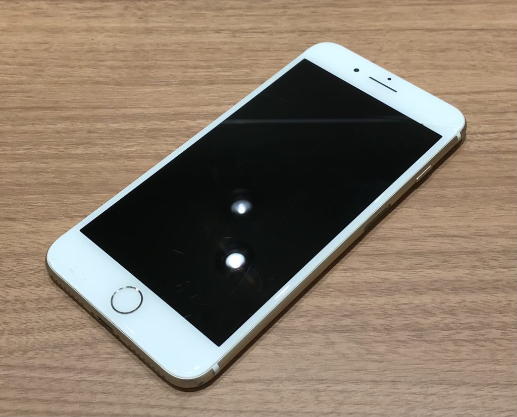 SIMロック解除 docomo iPhone7Plus 128GB ゴールド  MN6H2J/A