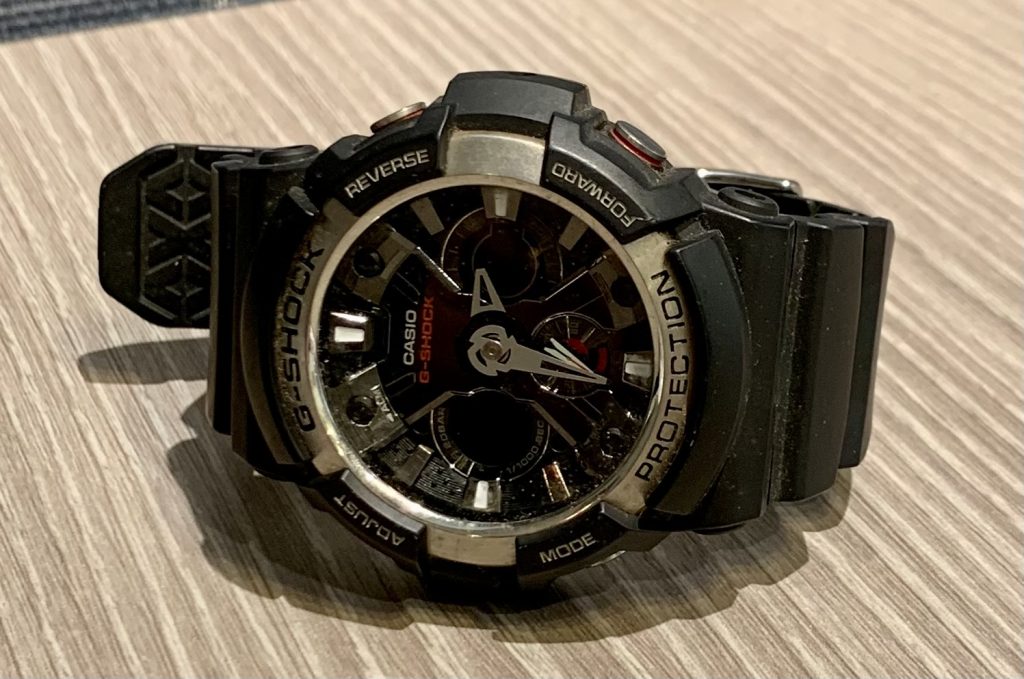 カシオ G-SHOCK GA-200-1AJF