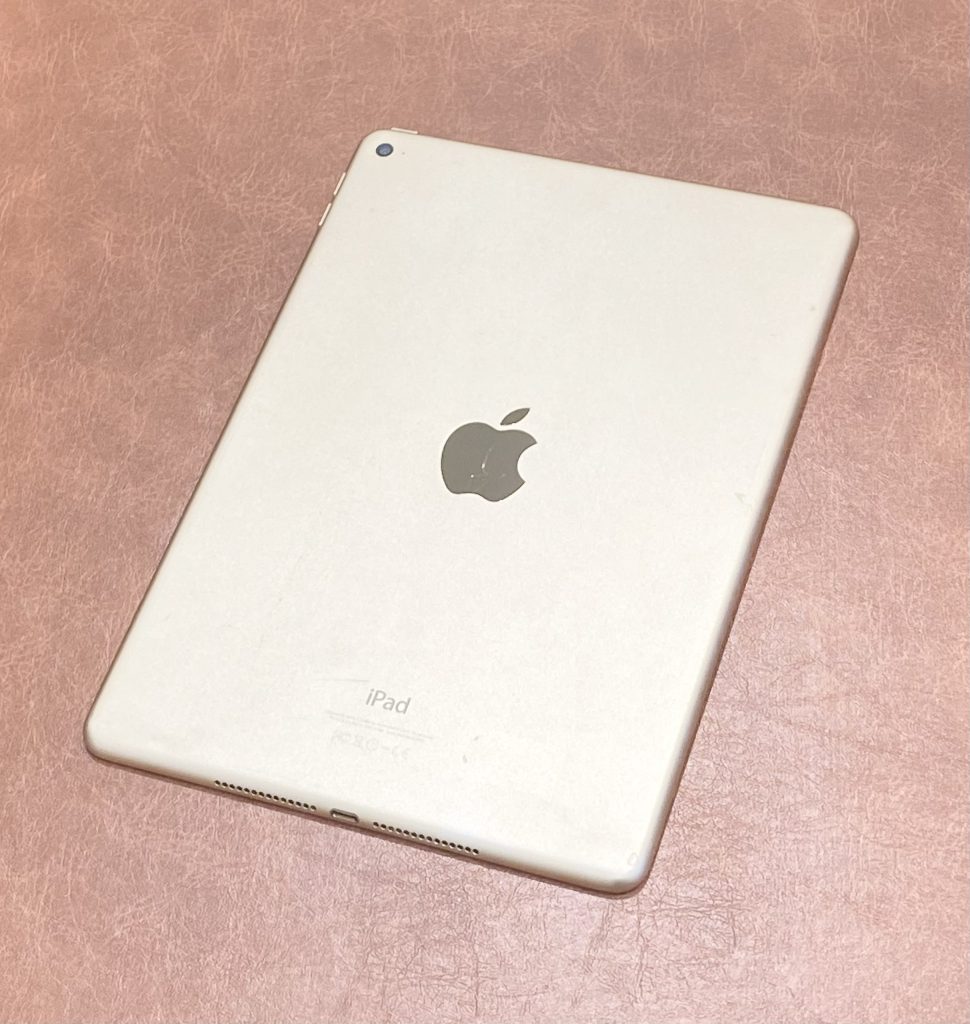 Apple iPad Air 2 Wi-Fi 64GB ゴールド MH182J/A
