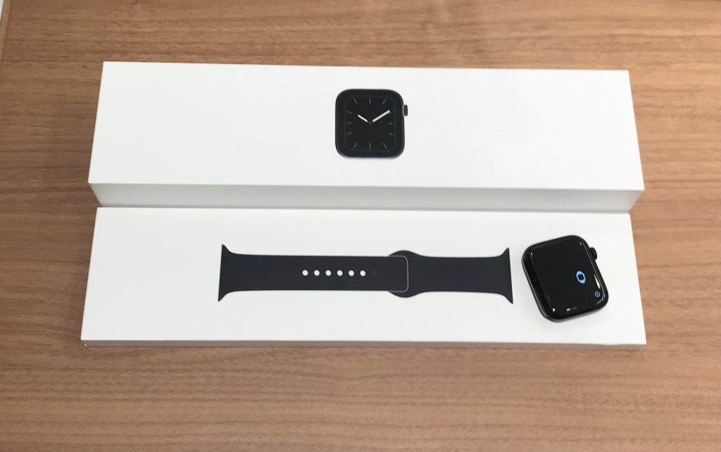 Apple Watch Series 5 GPS+Cellularモデル 44mm MWWK2J/A