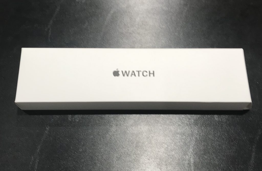 Apple Watch SE GPSモデル 44mm ミッドナイト アルミニウムケース MNK03J/A