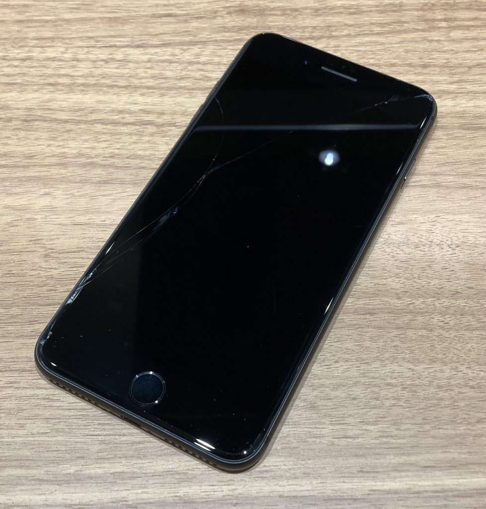 Softbank/SIMロック解除済 iPhone8Plus 64GB スペースグレイ MQ9K2J/A